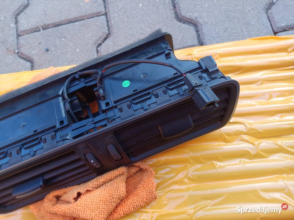 Volkswagen Passat B7 kratka kratki nawiewu osobowe Krosno