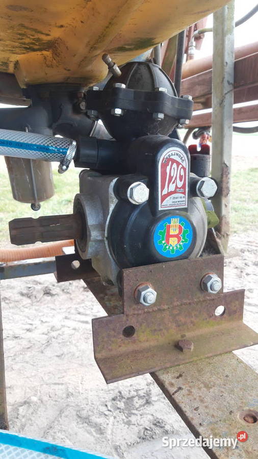 Opryskiwacz 650l Świelubie