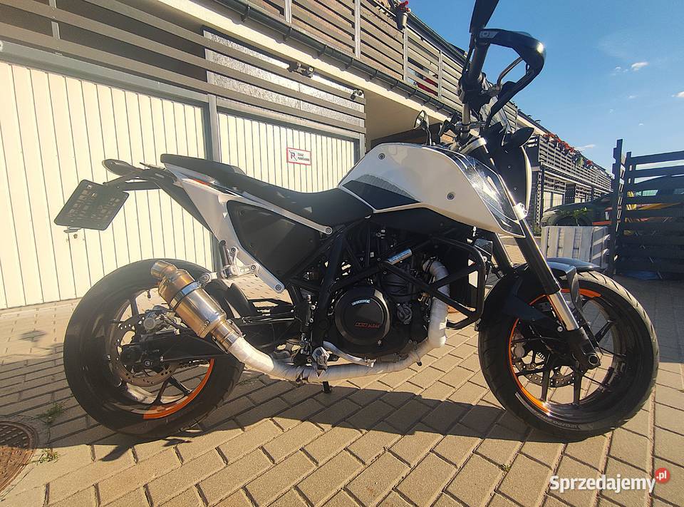 KTM Duke 690 niski przebieg nieuszkodzony Dachowa