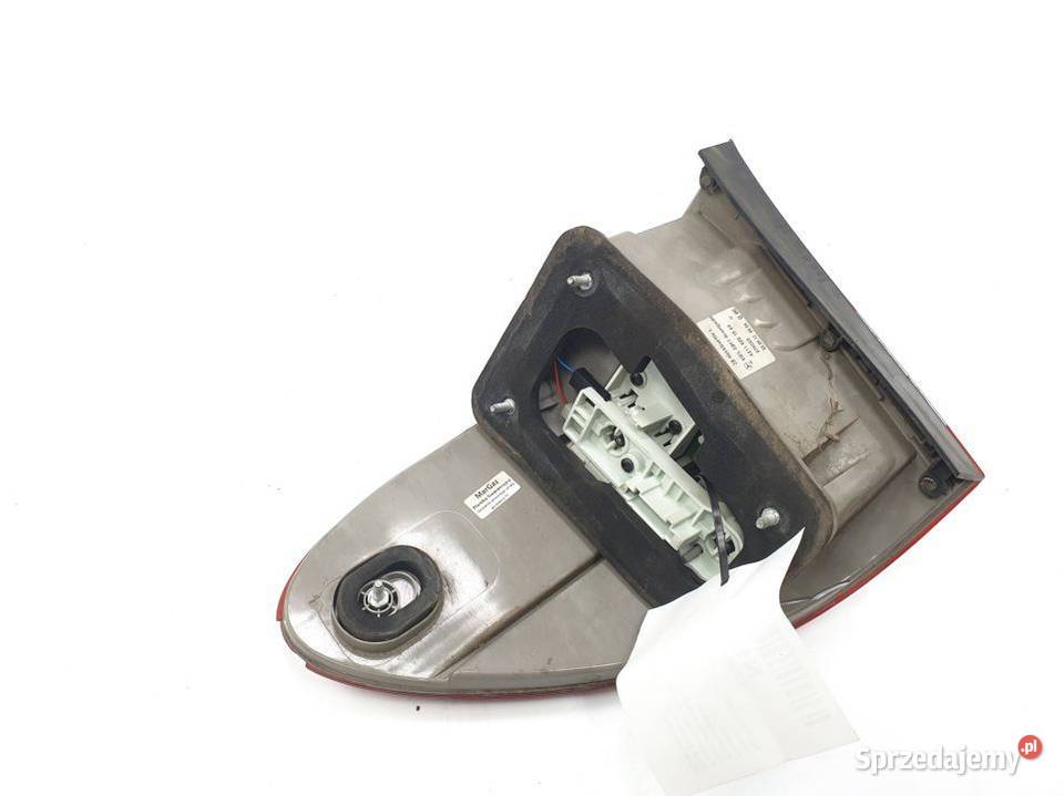 LAMPA PRAWA TYŁ MERCEDES EKLASA W211 A2118201564 kujawsko-pomorskie Lipno