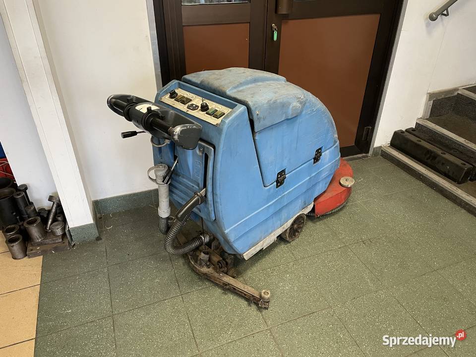 Automatyczna maszyna sprzątająca Maxima 450BT Pozostałe Stojadła