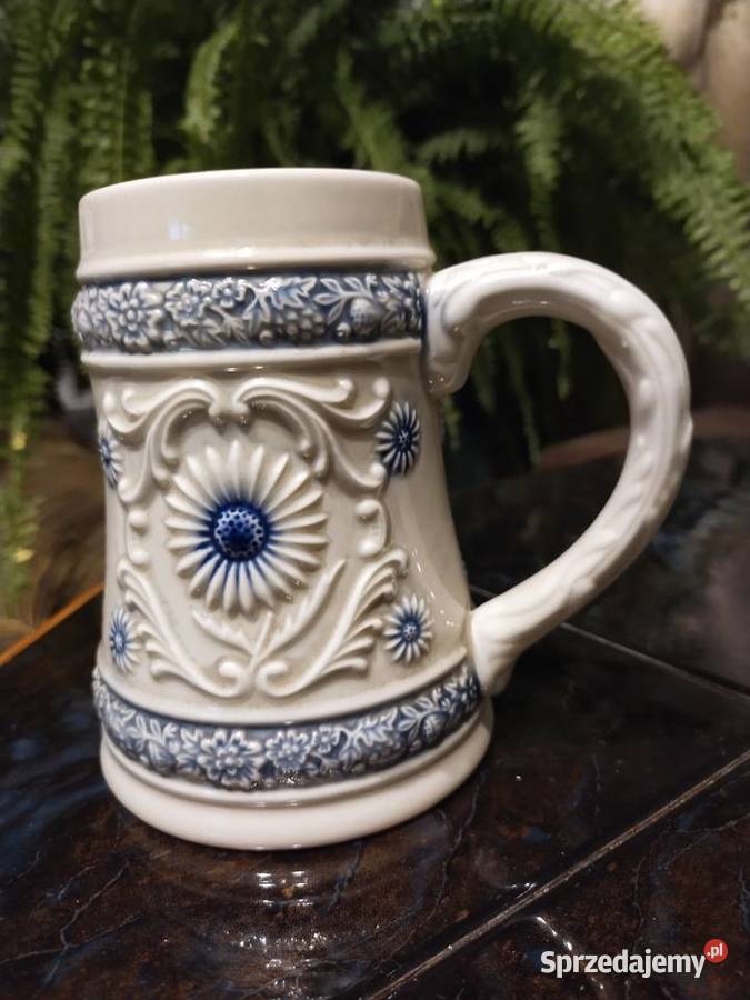 Bogato tłoczony kufel do piwa z Bawarii Katowice