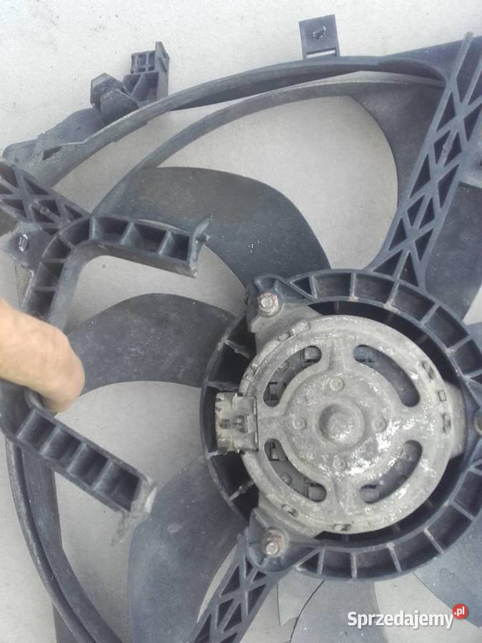 Wentylator chłodnicy Opel Corsa D łódzkie Łódź
