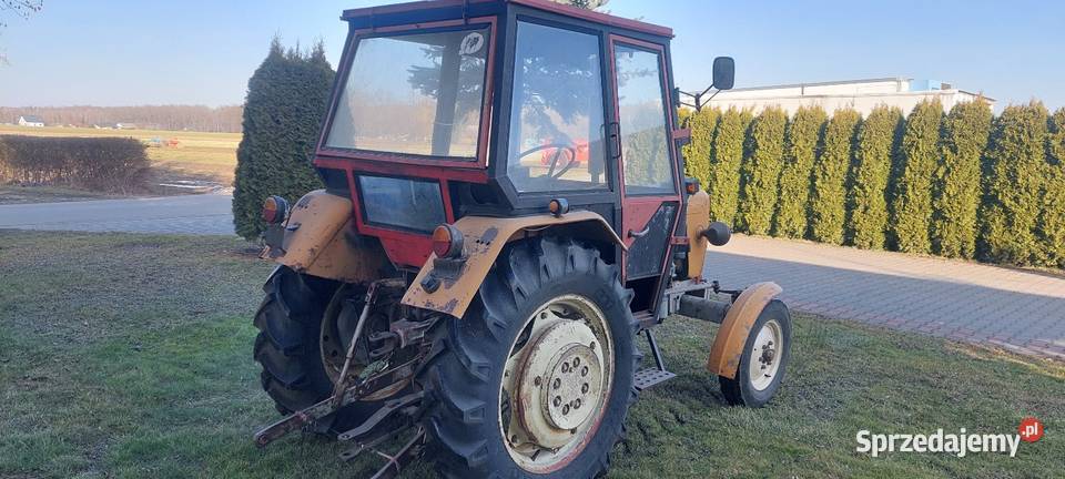 Sprzedam ursus c 330 z kabina 1985 Zbuczyn sprzedam