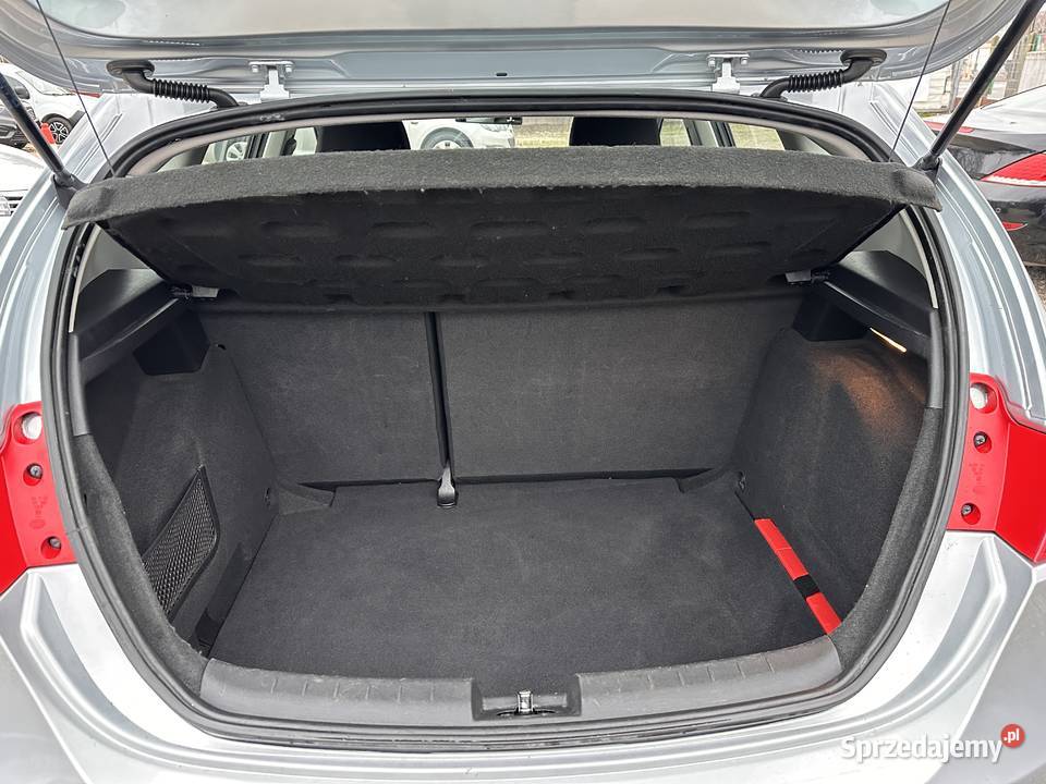Seat Leon 16 MPI Klimatyzacja Isofix Zamiana isofix Warszawa sprzedam