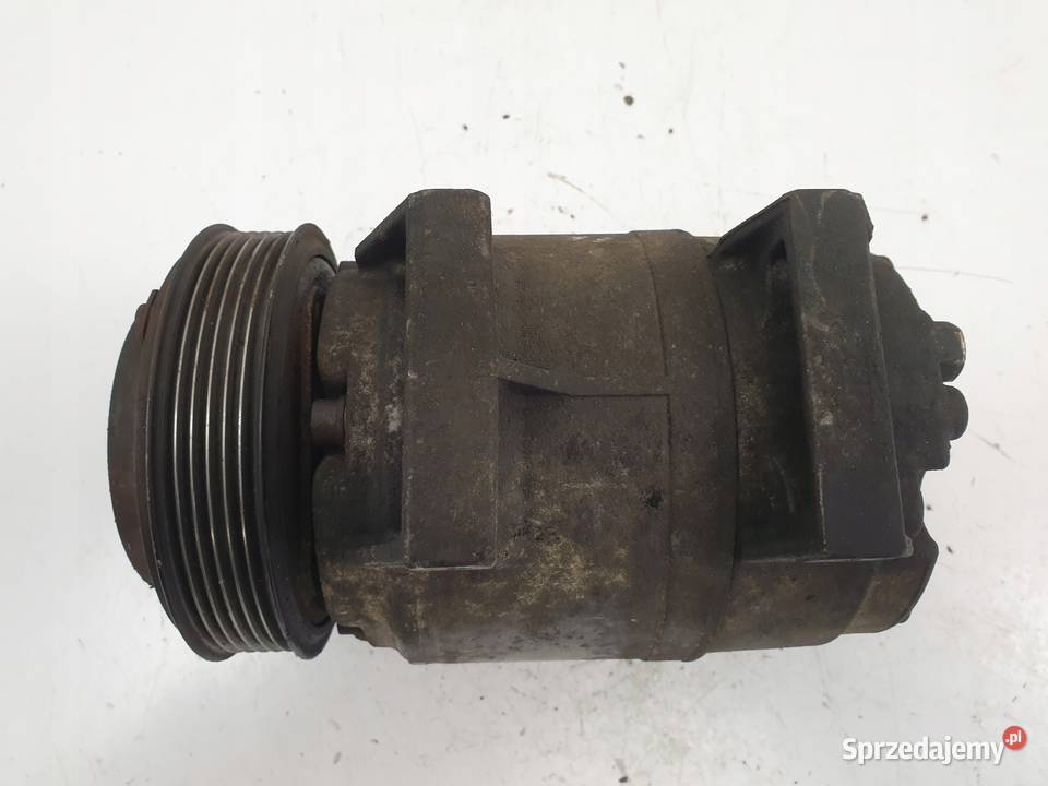 Volvo V70 XC70 24 D5 SPRĘŻARKA KLIMATYZACJI lubelskie Janów