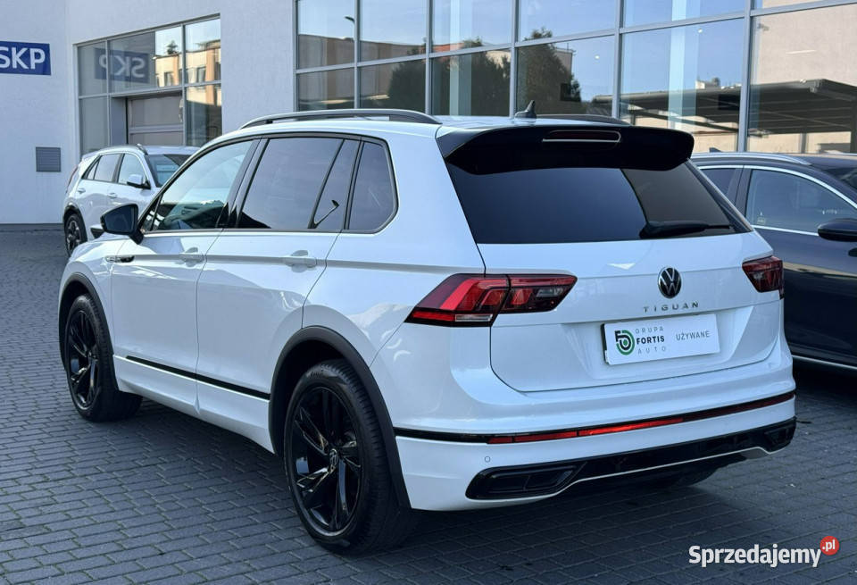 Volkswagen Tiguan 15 TSI RLINE serwisowany w ASO kujawsko-pomorskie Toruń sprzedam