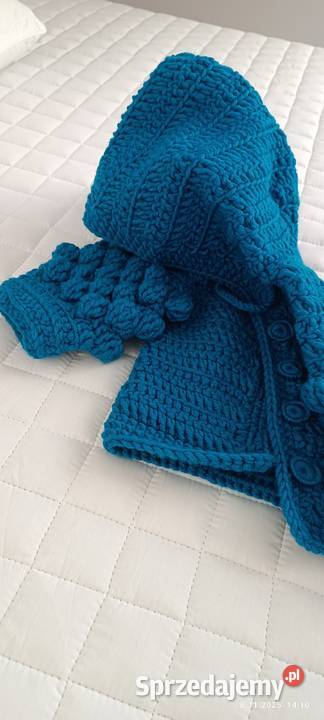 Sweterek niemowlaka rękodzieło bubbles pompony uniseks Szczecin