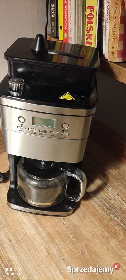 Ekspres do kawy z młynkiem Sadlno