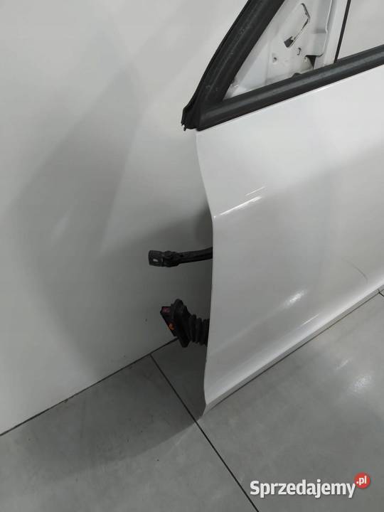 DRZWI LEWE PRZÓD LS9R Skoda Superb II 20082015 Drzwi świętokrzyskie
