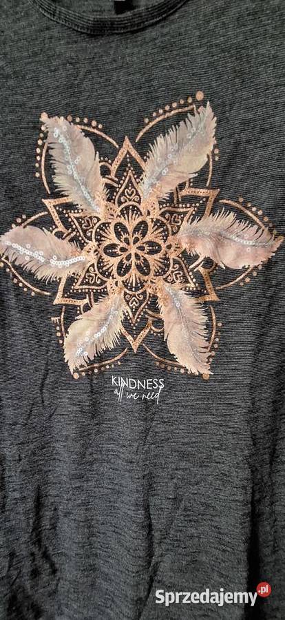 Tshirt z miękkiego materiału z domieszką wiskozy Wrocław