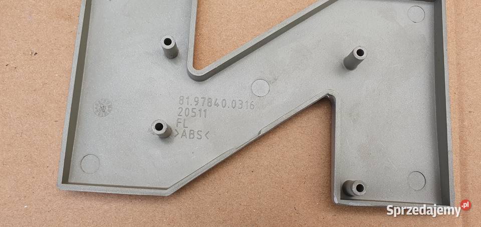 LOGO LITERKA EMBLEMAT MAN ciężarowe Bieleń