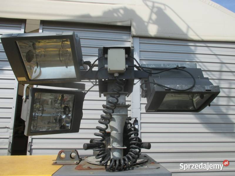 Maszt oświetleniowy Atlas Copco QLT H50 4X100 W Pleszew