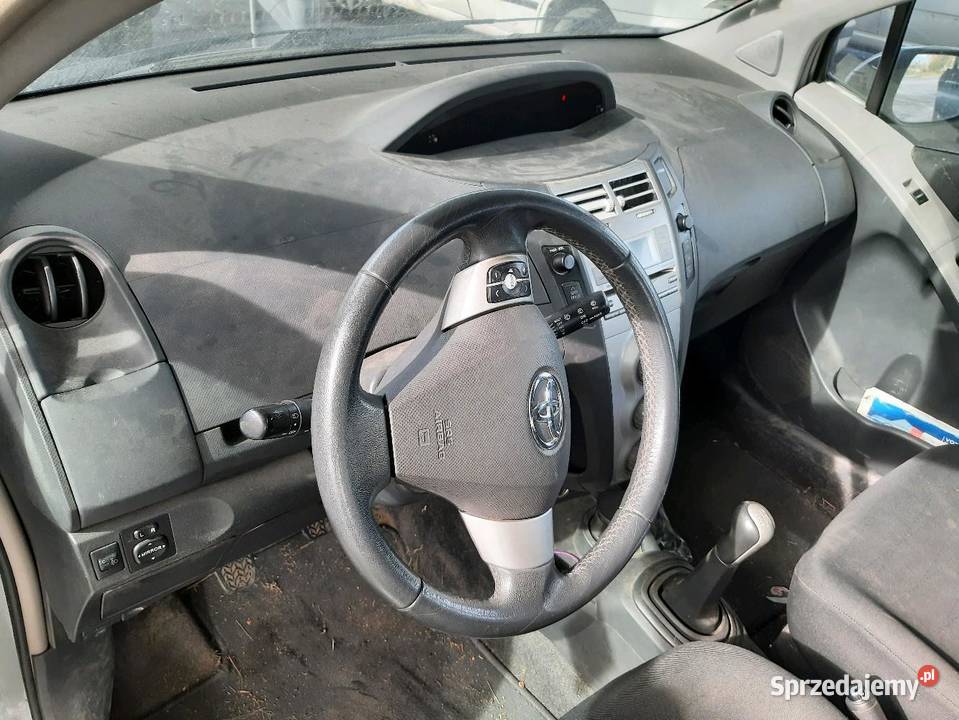 TOYOTA YARIS II WSZYTSKIE CZĘSCI Karoseria