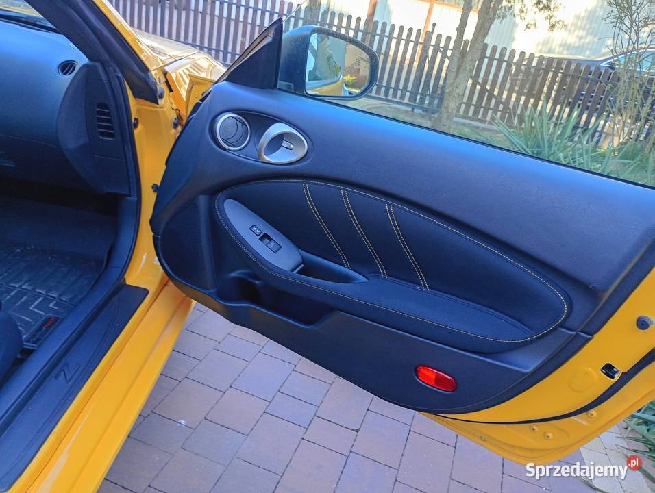 Nissan 370z Heritage Edition Rok produkcji 2018 Mińsk Mazowiecki sprzedam