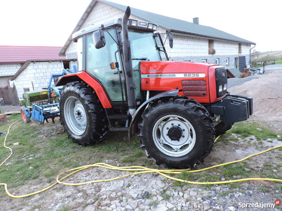 ciognik massey ferguson 6235 nieuszkodzony Babice