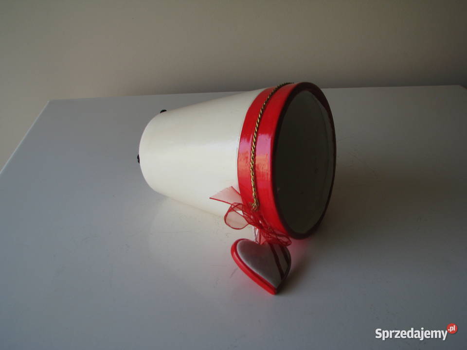 Ceramiczna osłonka na doniczkę z serduszkiem Wyposażenie wnętrz Brzegi