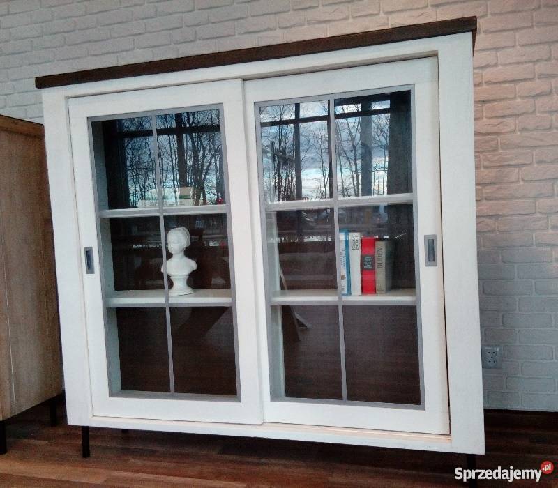 Promocja Nowoczesna drewniana witryna Opole