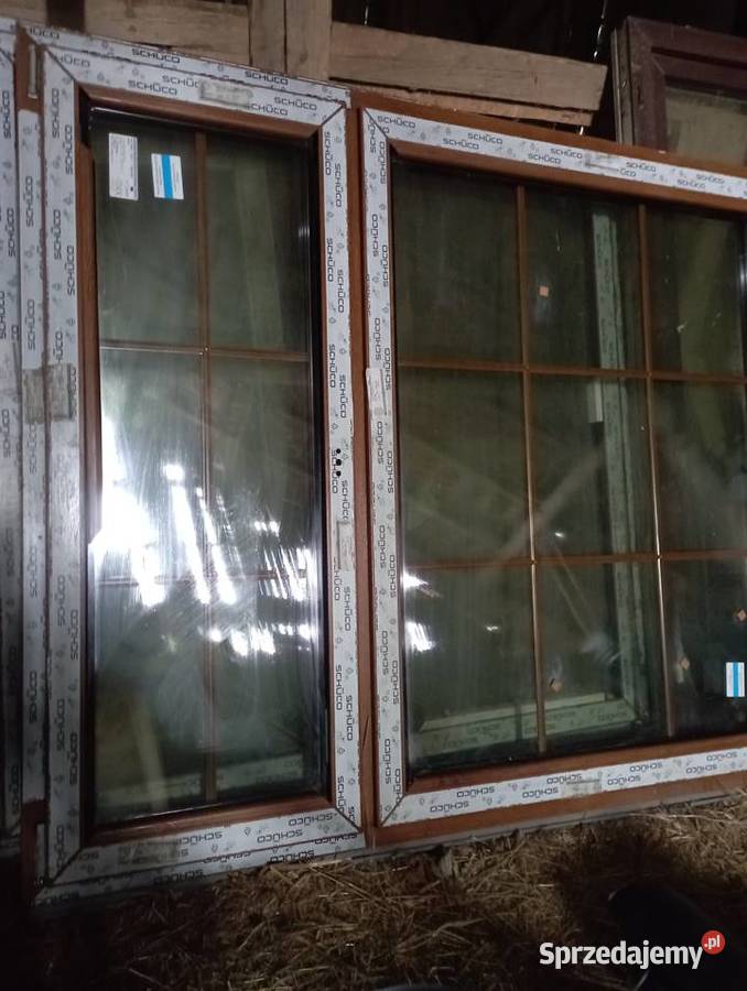 Okno trzyszybowe w kolorze złoty dąb że Grodzisko