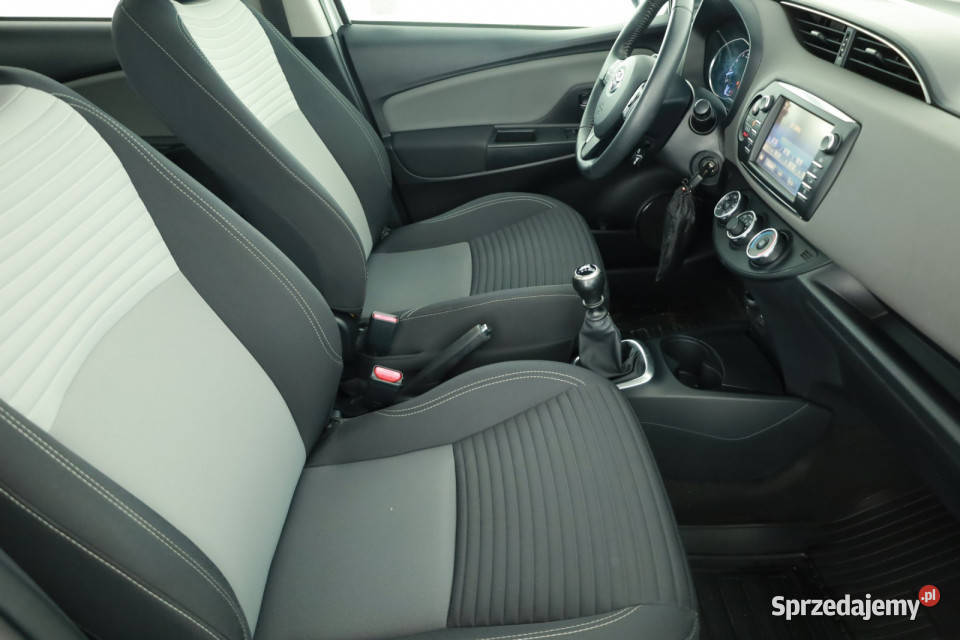Toyota Yaris 15 Dual VVTi Samochody osobowe Piaseczno