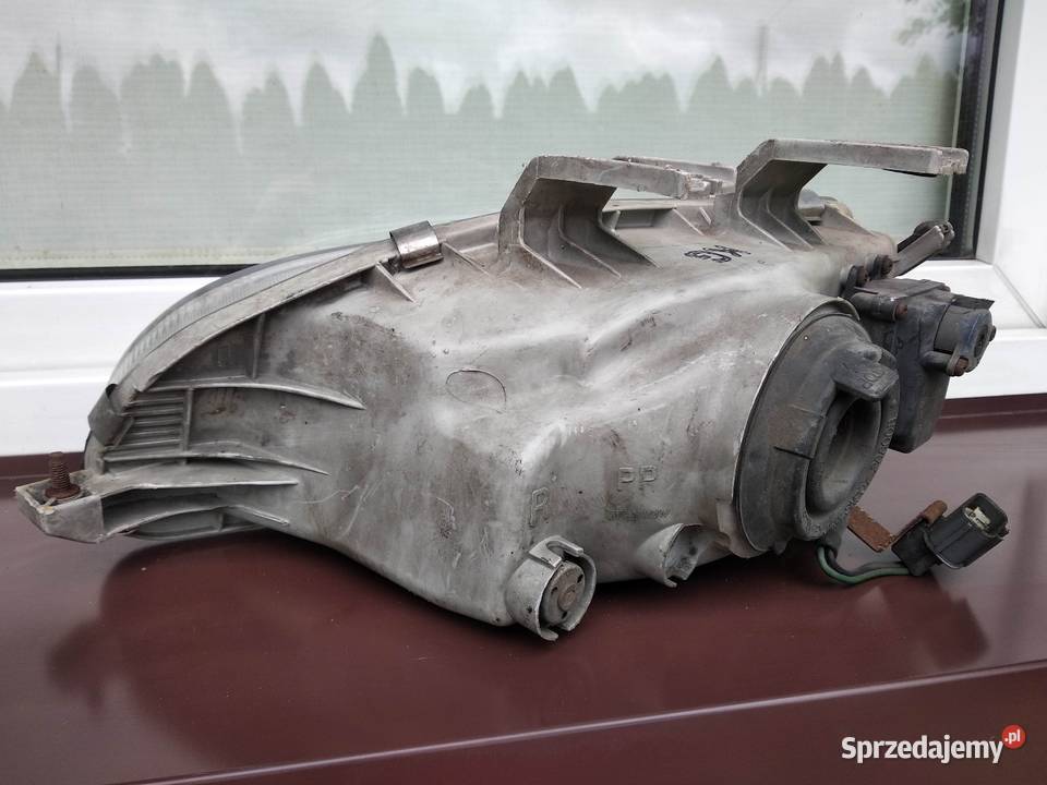 Honda Civic V 5 gen EG4 lampa przednia prawa Sieradz