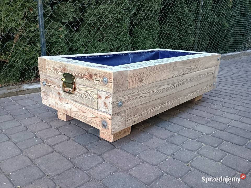 Donica tarasowa z litego drewna sosnowego Donice Wągrowiec