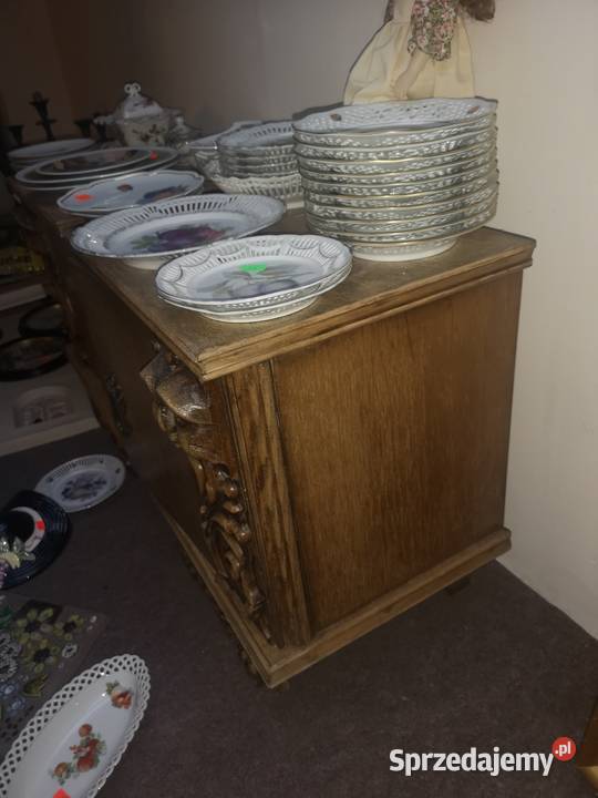 Szafka nocna rzeźby pomorskie