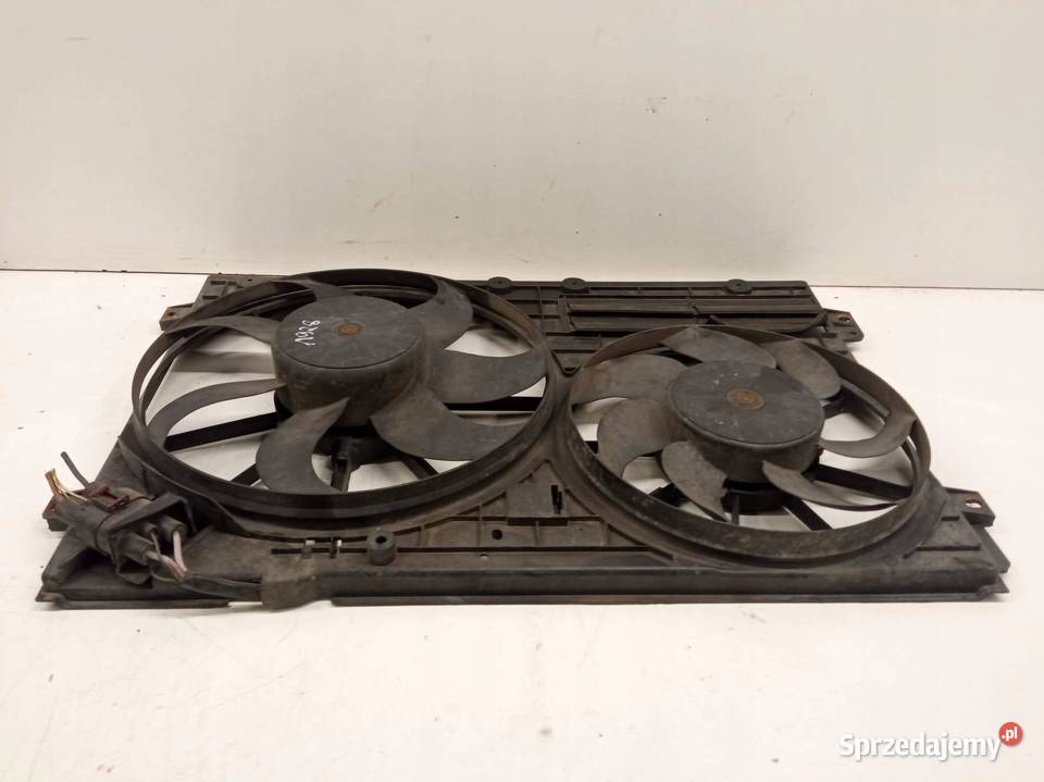 WENTYLATOR CHŁODNICY 20 TDI OCTAVIA A3 LEON GOLF
