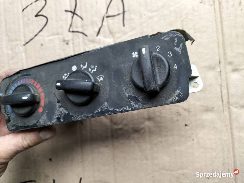 Panel Nawiewu FORD MONDEO MK1 93BW18D osobowe lubelskie