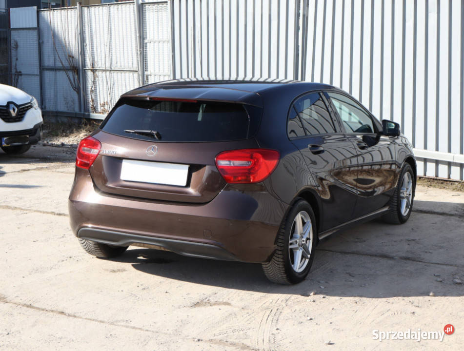 Mercedes A A 180 nieuszkodzony