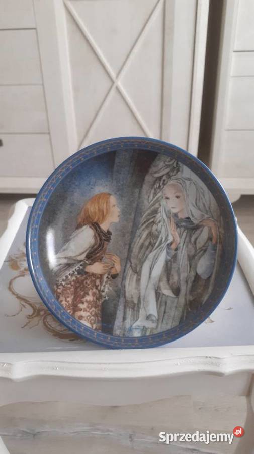 Talerze kolekcjonerskie porcelana Porcelana i szkło Wałbrzych