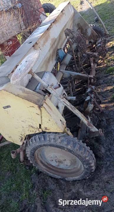 Siewnik Poznaniak 27 m na docisku wąskie koła Otmuchów