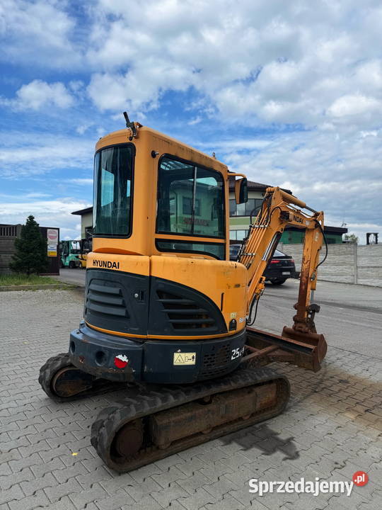 minikoparka HYUNDAI ROBEX 25Z9A 3 łyżki 2730 łódzkie Działoszyn
