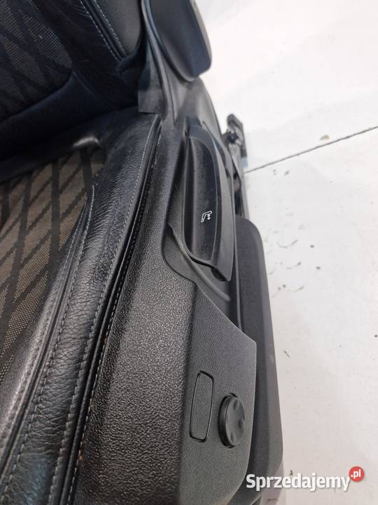 BMW X1 F48 LCI FOTELE KANAPA BOCZKI GRZANE PÓŁ