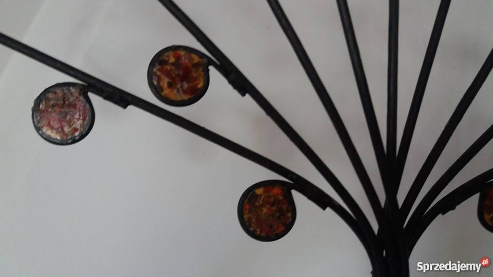 Efektowny świecznik metaloplastyka Wrocław