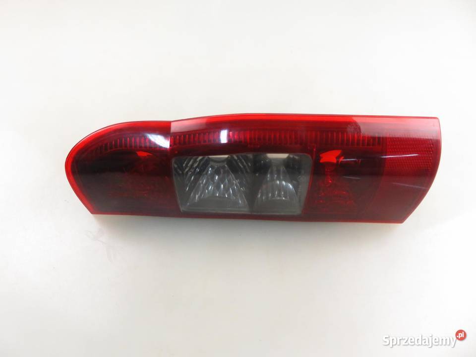 LAMPA PRAWA TYLNA FORD TRANSIT VI