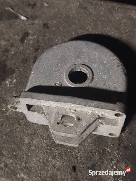 Obudowa podstawka przystawka napędu Iskrownika
