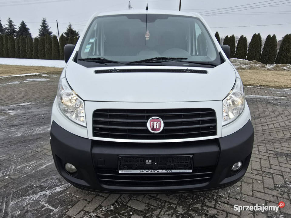 Fiat Scudo 16ehdi 3 światła przeciwmgłowe