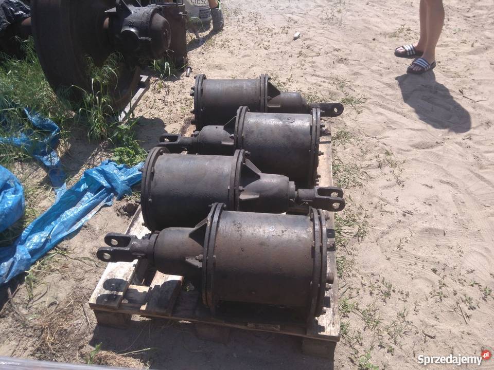 Sprzedam cylindry hamulcowe do lokomotywy TEM2 Koło sprzedam