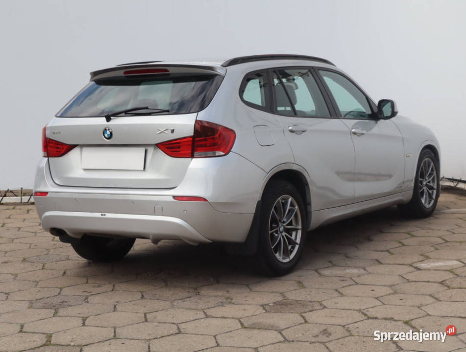 BMW X1 sDrive20d srebrny Lublin