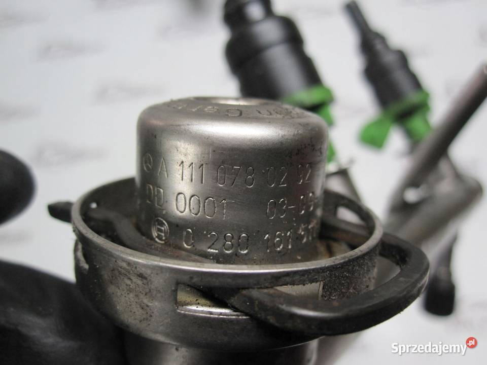 MERCEDES E 18 271941 163 03r listwa wtryskowa