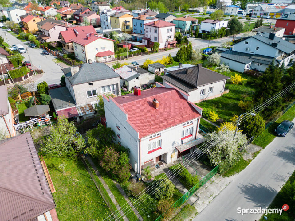 Dom 135m2 garaż działka 413m2 Kasztanowa Ostrowiec Świętokrzyski