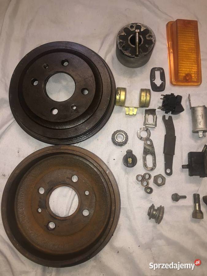 Czesci Fiat 126 p Jaworzno sprzedam