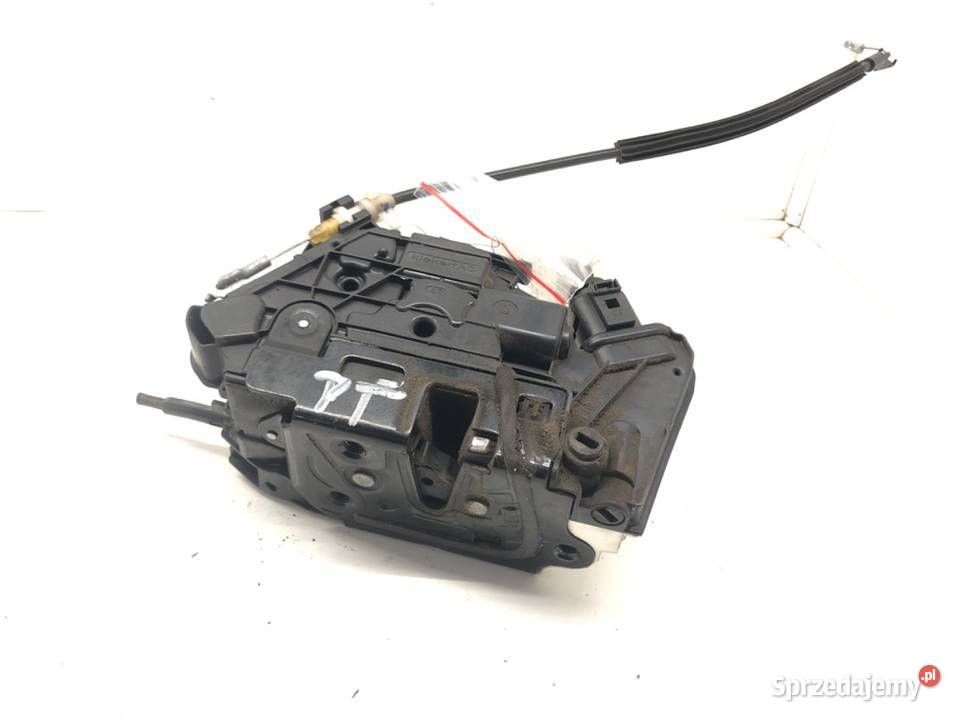 ZAMEK DRZWI PRAWY TYŁ SKODA FABIA II Hatchback