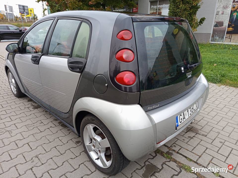Smart FotFour 13 Poznań Smart