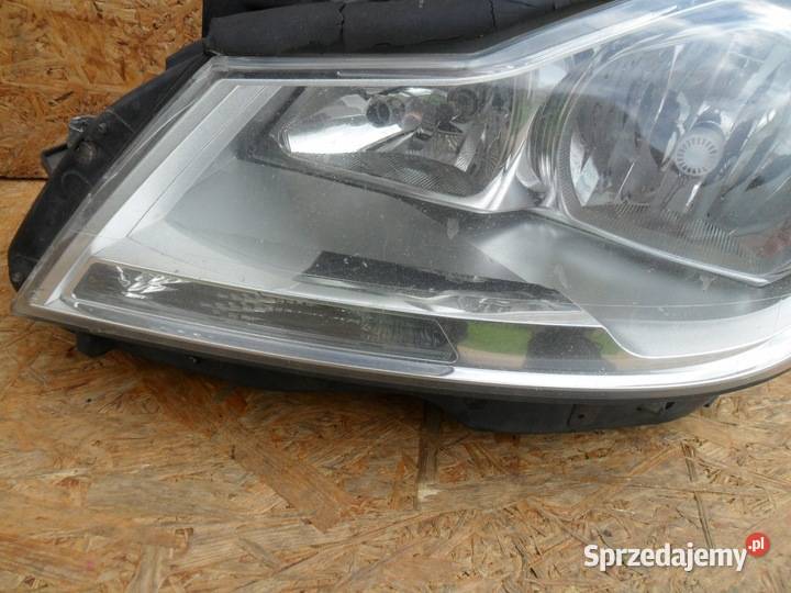 Lampa Przednia Mercedes C Klasa W204 A2048204959 Lampy tylne Nowy Tomyśl
