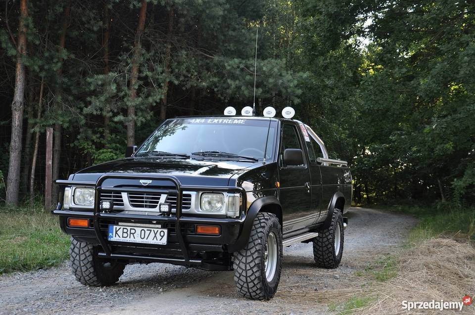 PIEKNY KLASYK RENOWACJI NISSAN D21 KINGCAB LPG kujawsko-pomorskie Inowrocław