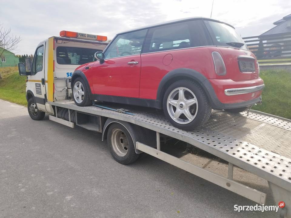 Auto pomoc laweta auto laweta transport Zamość usługi moto