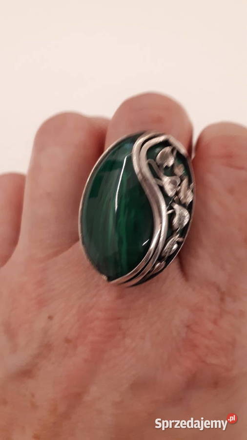 pierścionek srebrny z zielonym oczkiem mazowieckie Radom