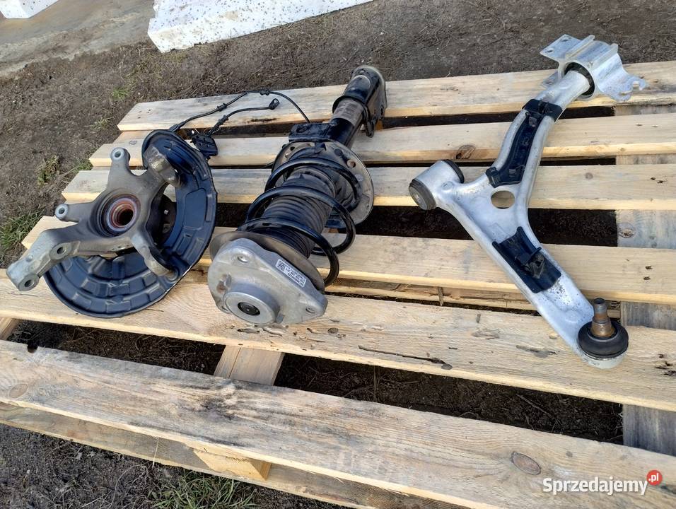 Mercedes w 117 CLA 45 AMG zwrotnica i Brodnica